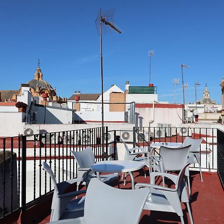San Isidoro Hostel Sevilla Exterior photo